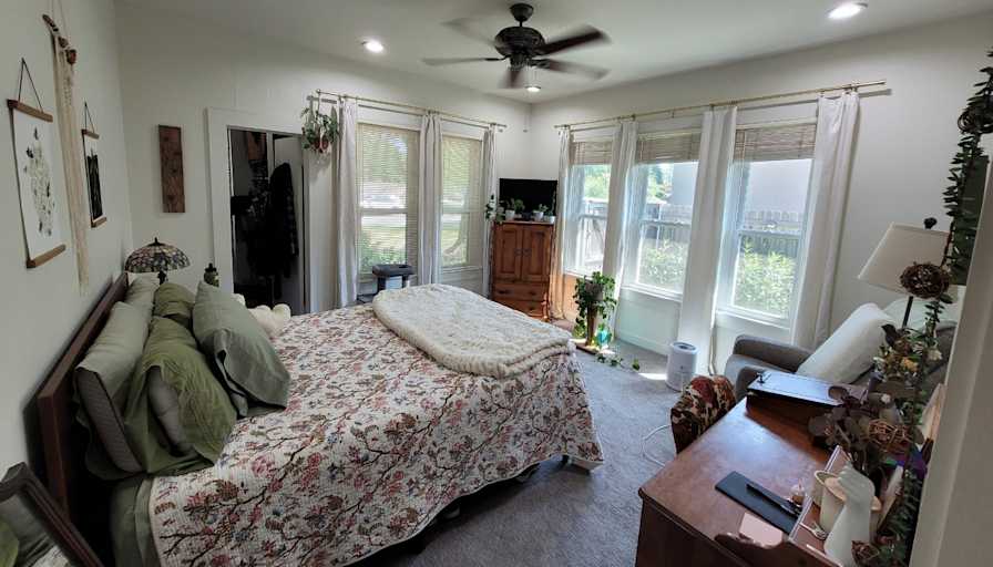 Jordyn's room