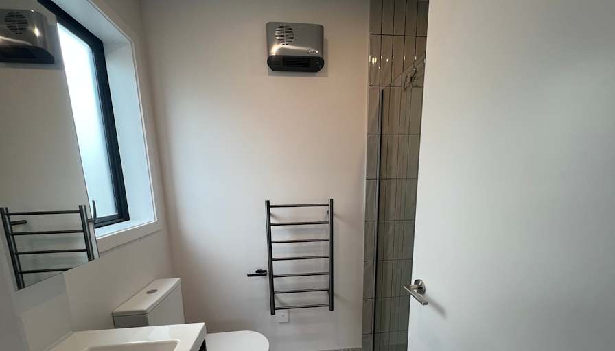 Soo's room
