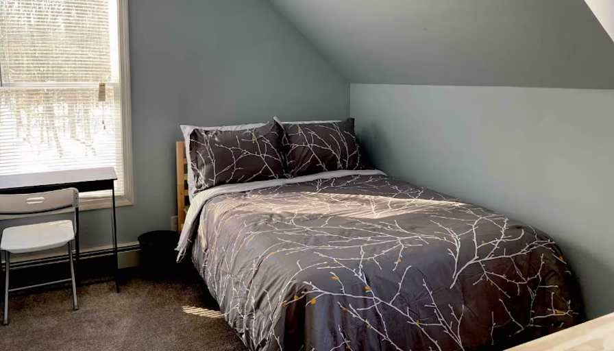 Lark's room