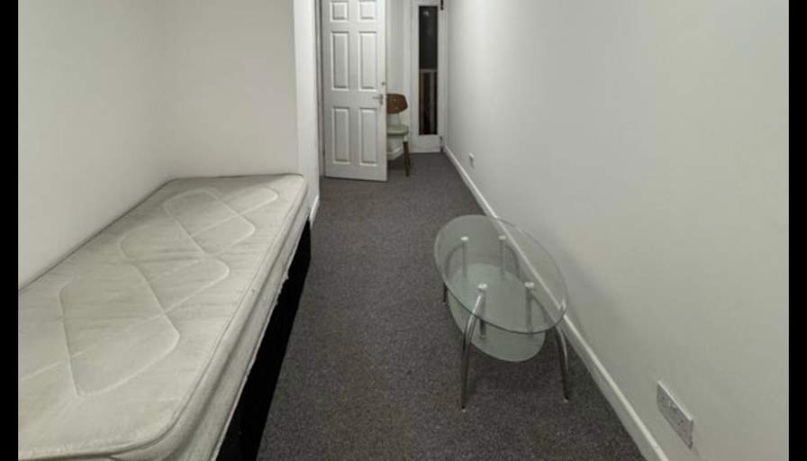 M hassan's room