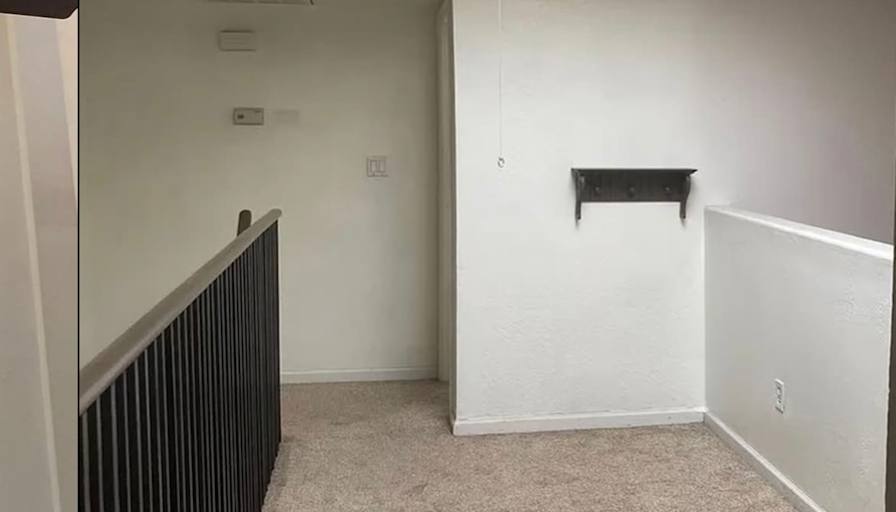 Jose's room