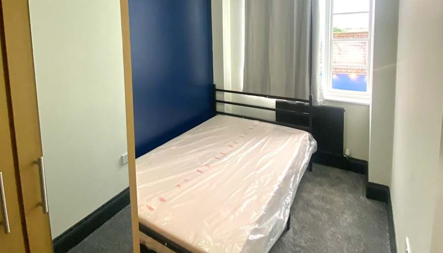 Upper Residence Property Ltd.'s room