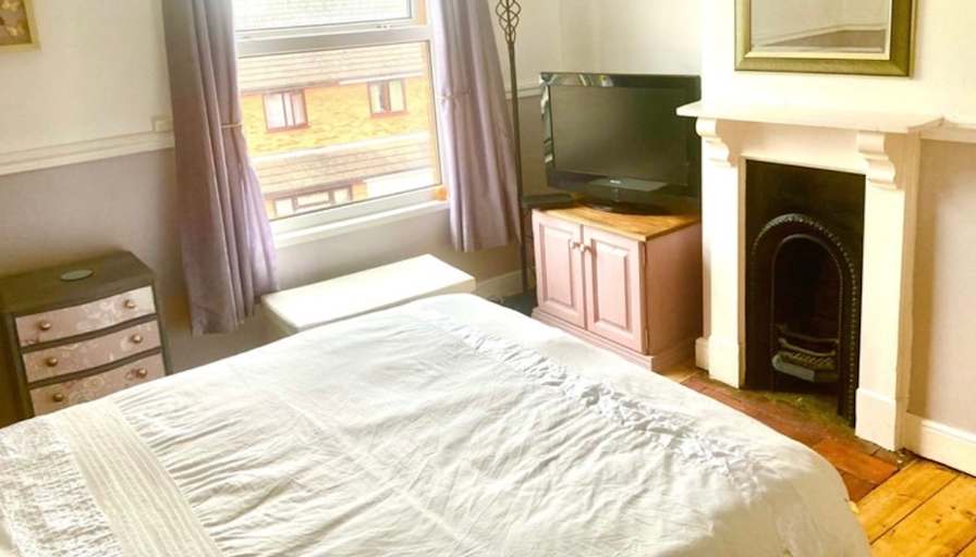 Lynsey Piff's room