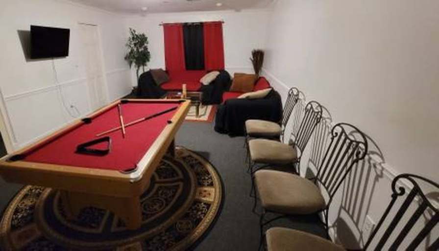 Samson Saint-Remy's room