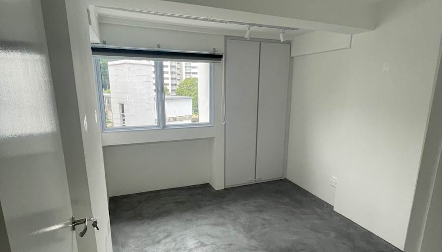 Den's room