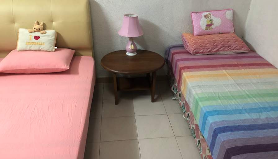 Wei Ying Luo's room