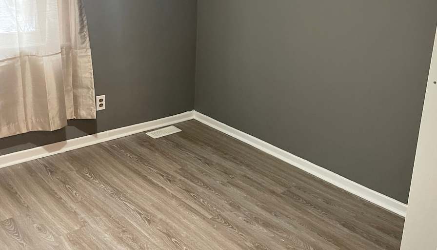Donna's room