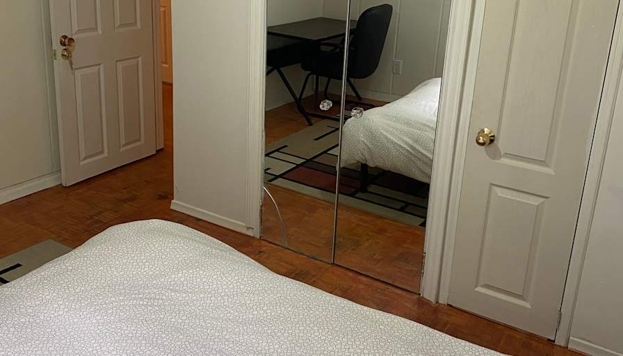 Meisam Rostaminia's room