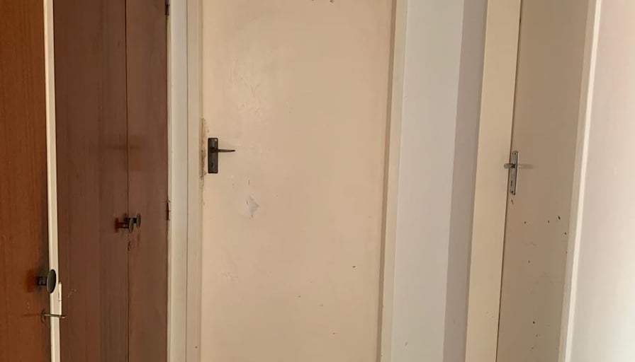 Porschè's room