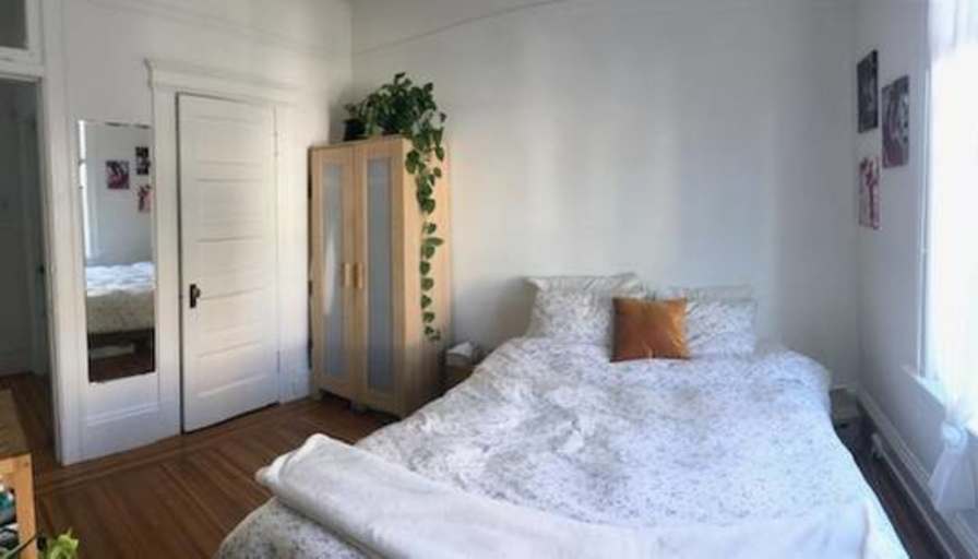 Olivia's room