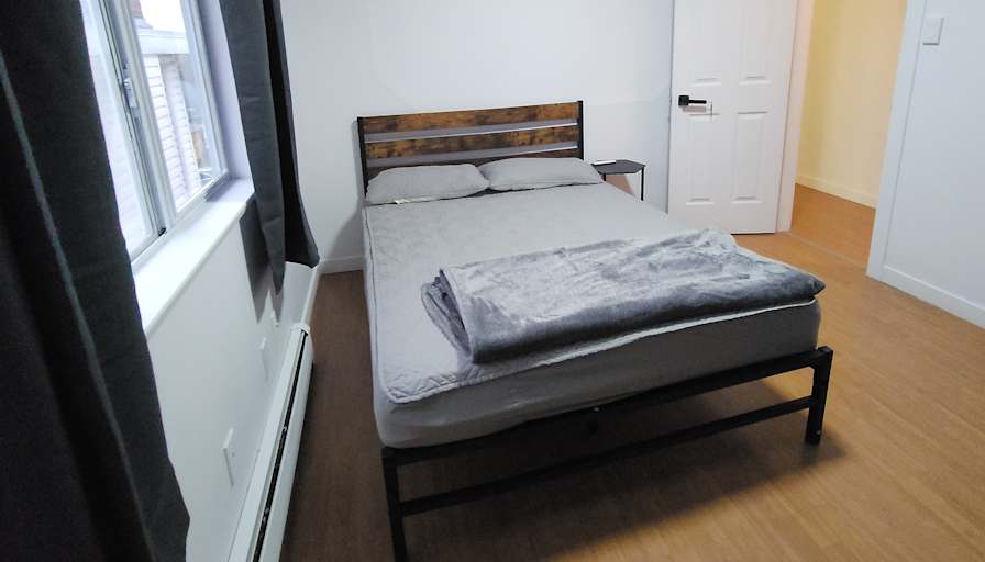 Teresa Tran's room