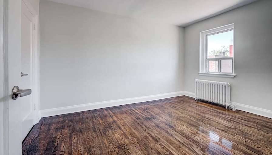 Ali's room