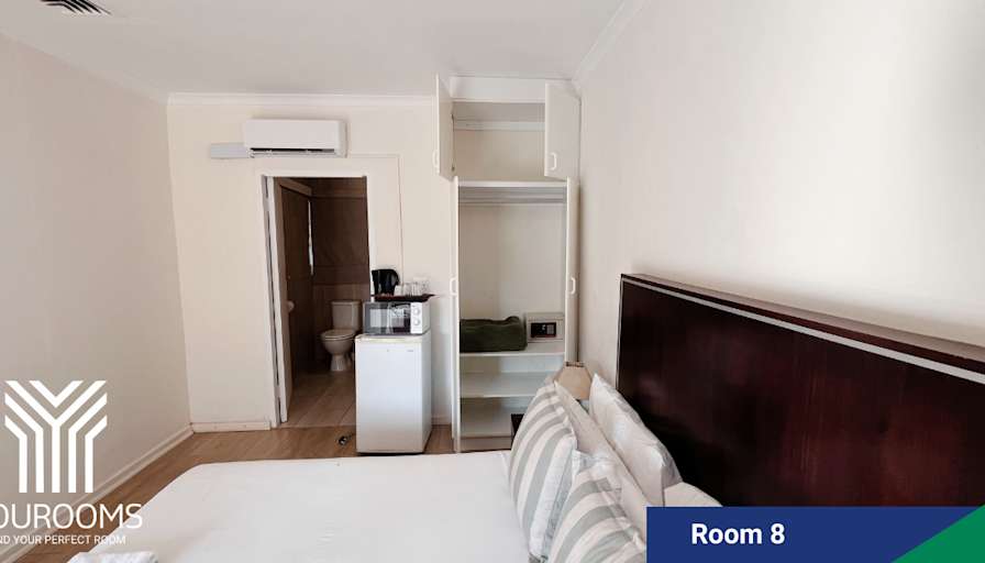 YouRooms's room