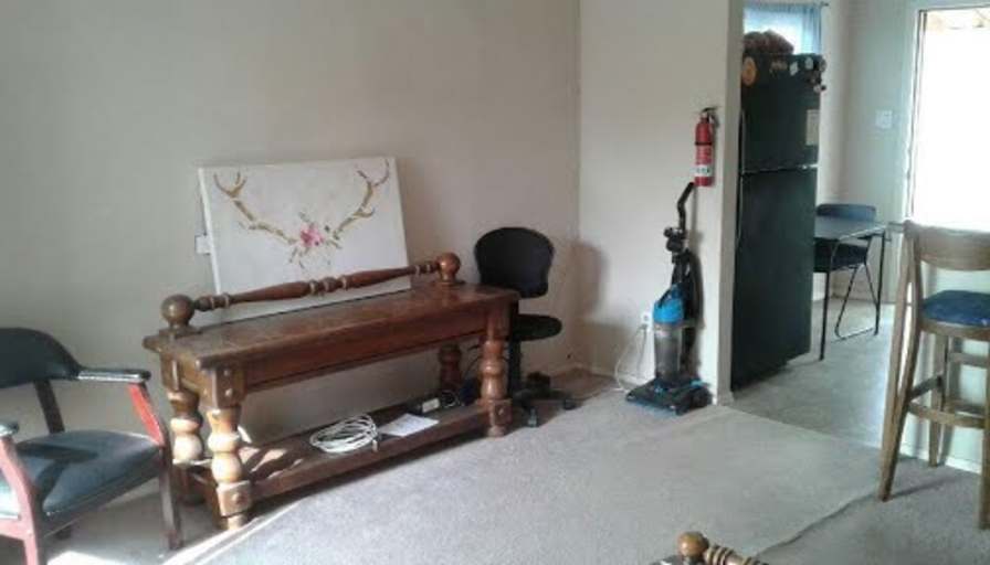 Amo's room