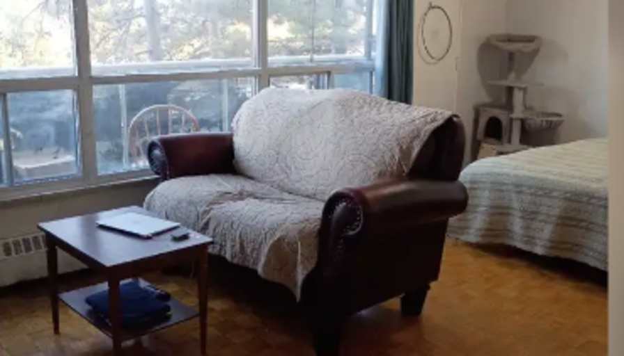doug's room