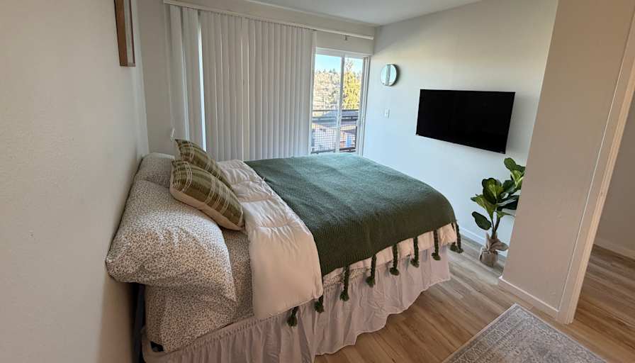 Mary Sky's room