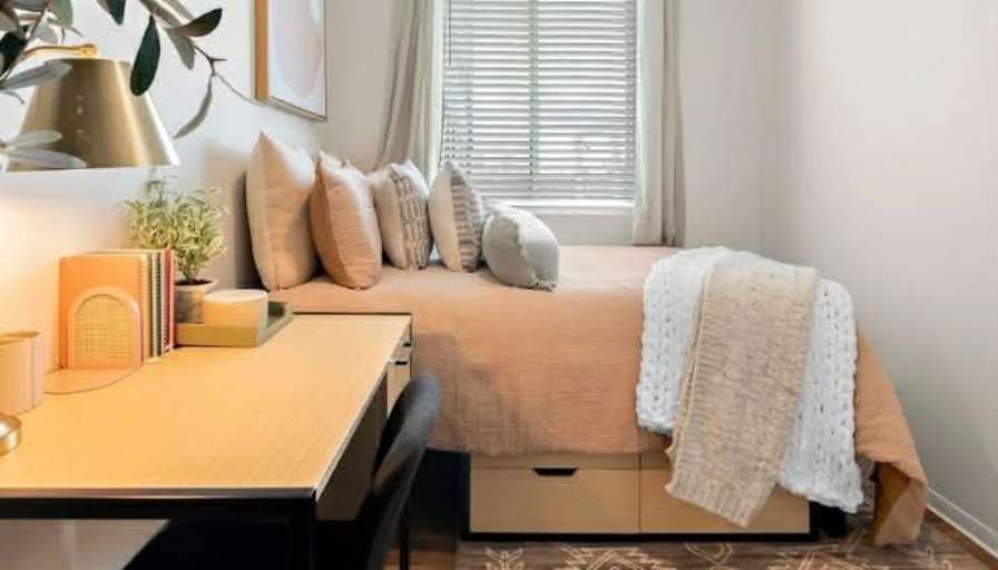 Maria's room