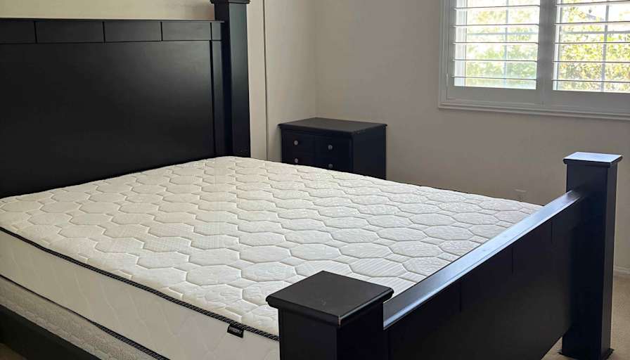Covina's room