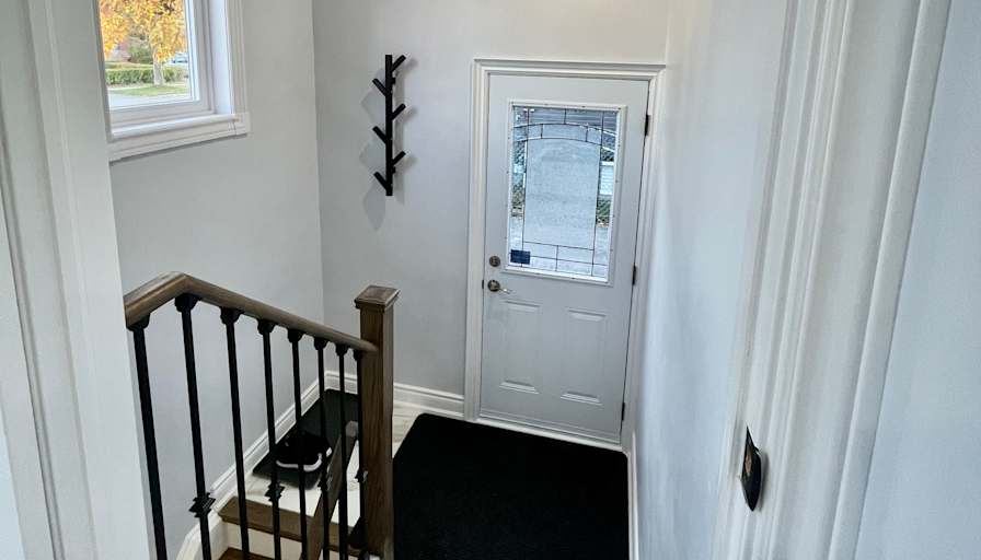 Anne's room
