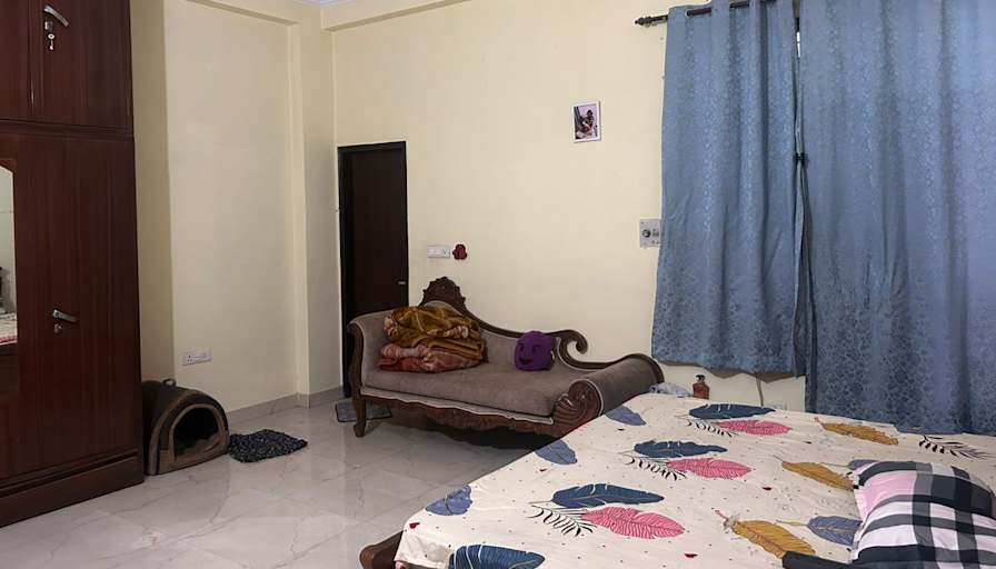 Diya's room