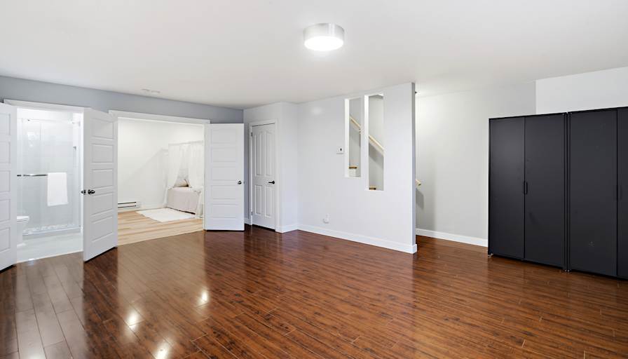 Brenda Porter's room