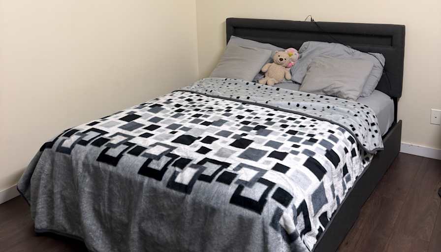 Ibukun's room