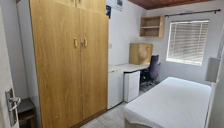 Shanaaz Galant's room