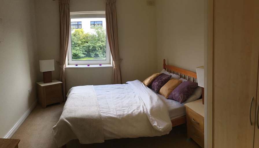 Emre's room