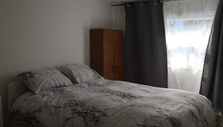 Lolo's room