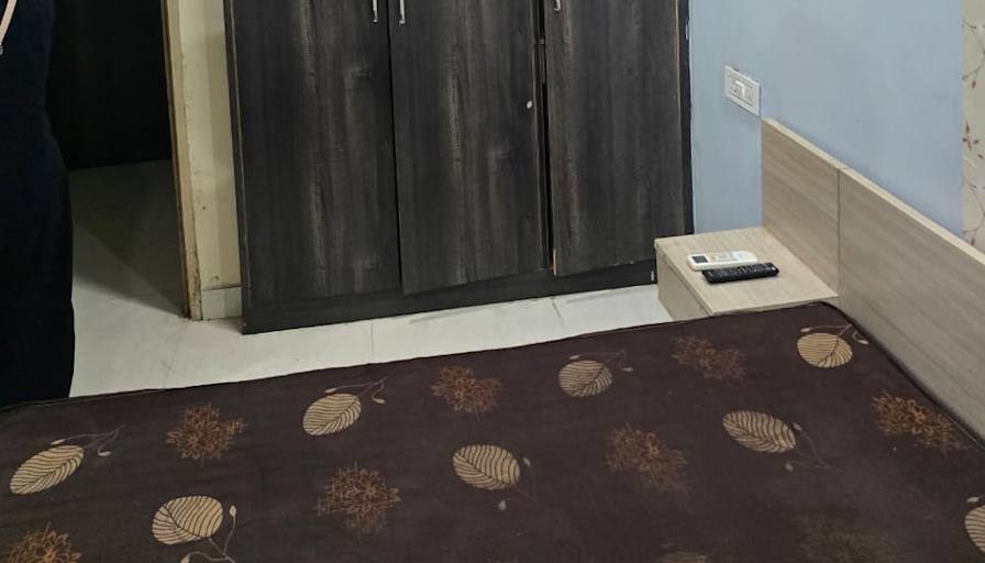 Gaurav's room