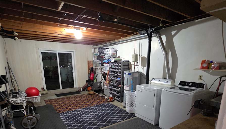Thomas's room