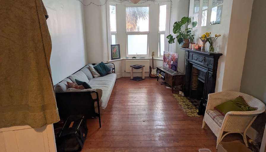 Ed's room