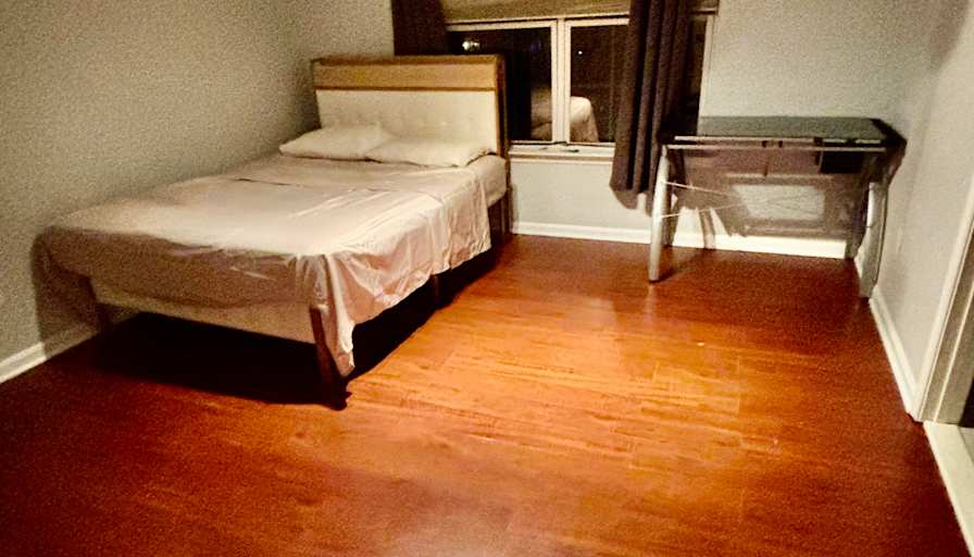 Felicia's room