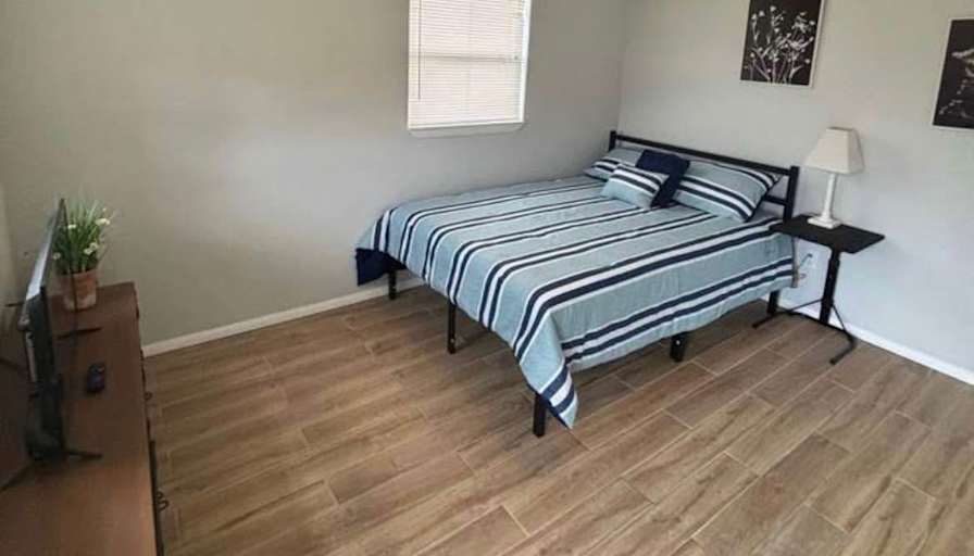Kelly's room