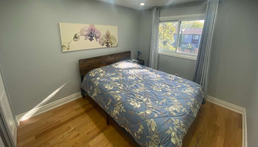 Naila's room