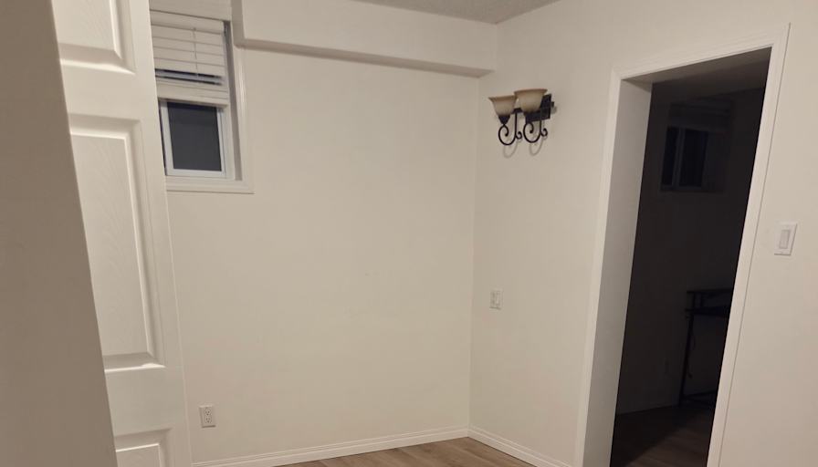 Derrick Maron's room