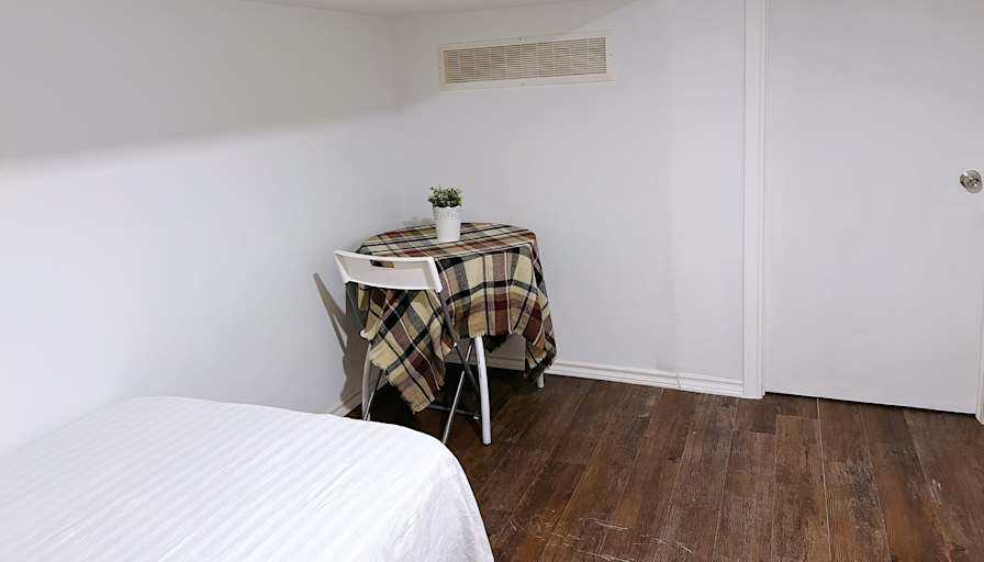 Daisy's room