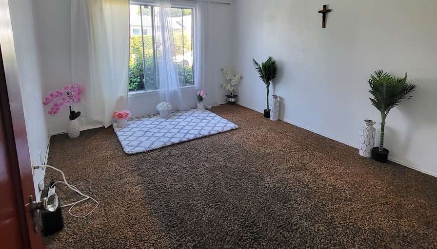 Montanatitleco.'s room