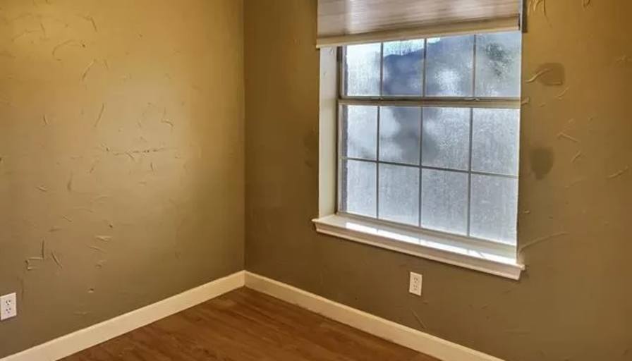 Hiro's room