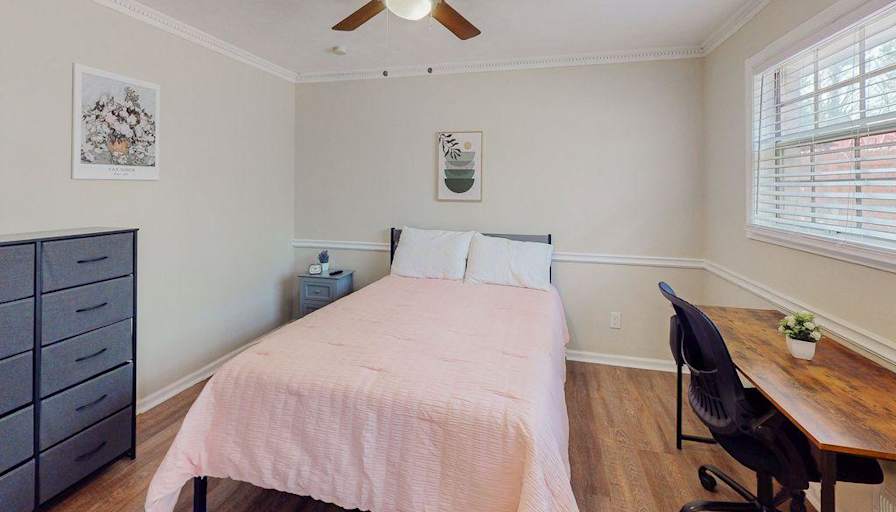 PadSplit's room