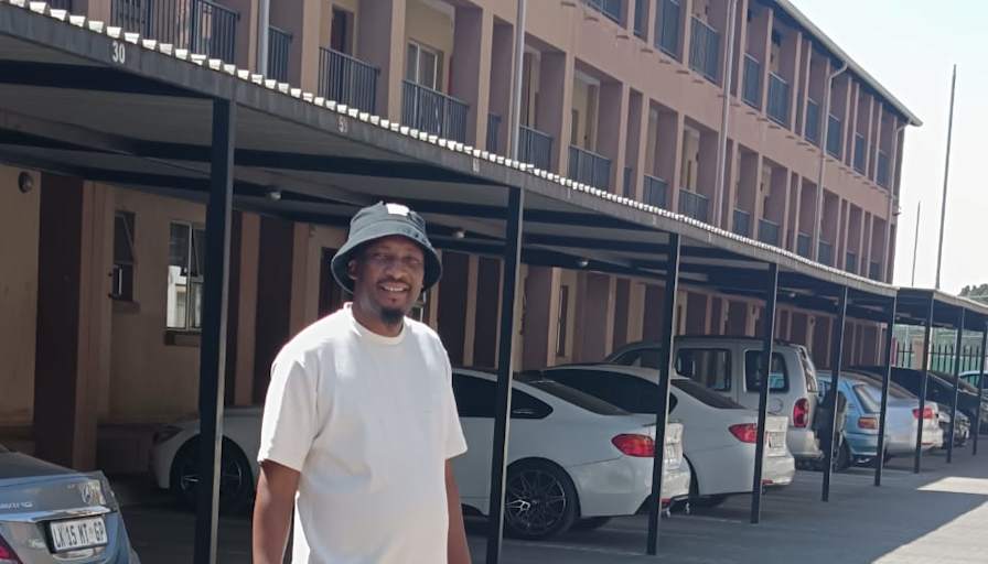 Bongani's room