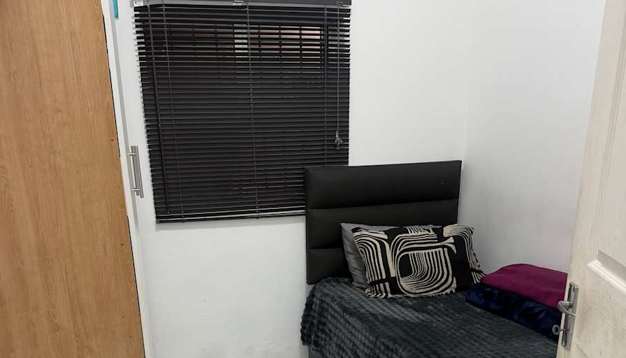 shakeerah's room