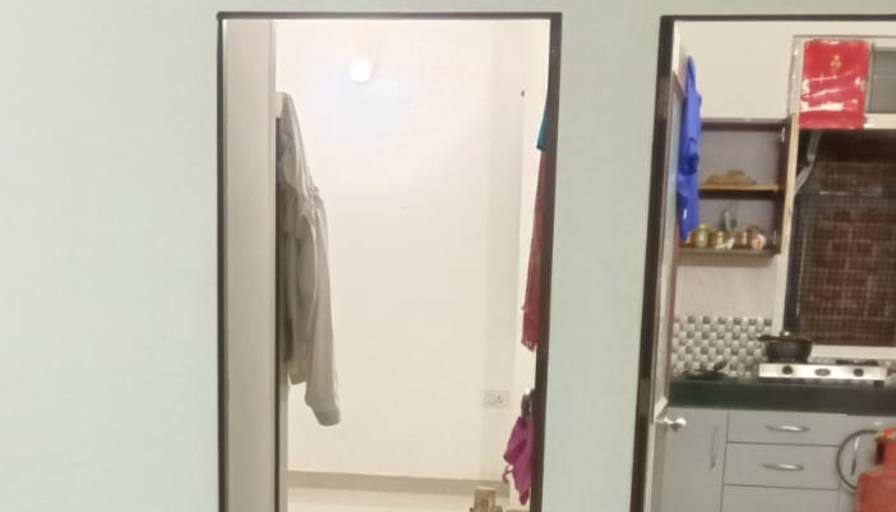 Aayushi's room