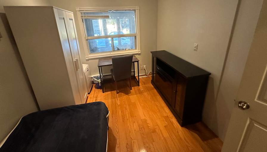 Hugo's room