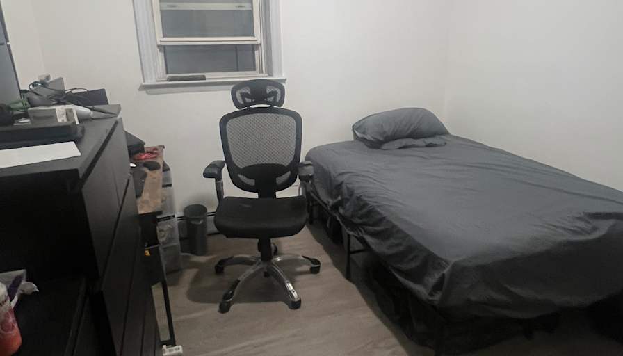 Malvin's room
