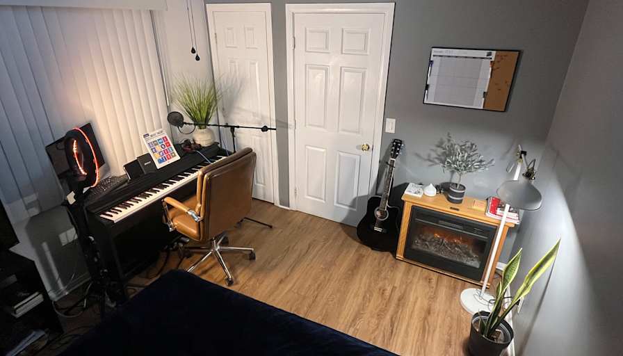 Ron's room