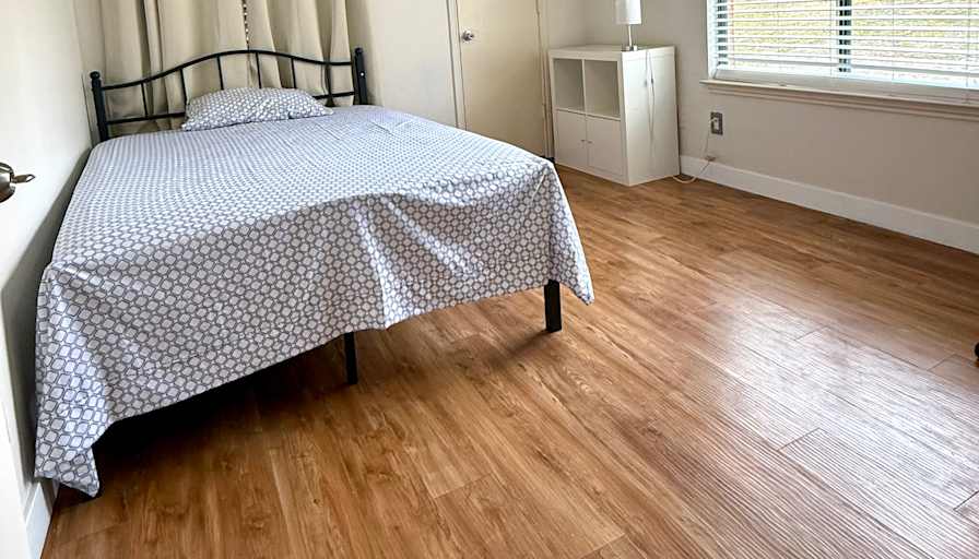 Do Nguyen's room