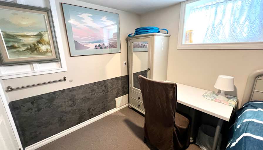 Palmy's room