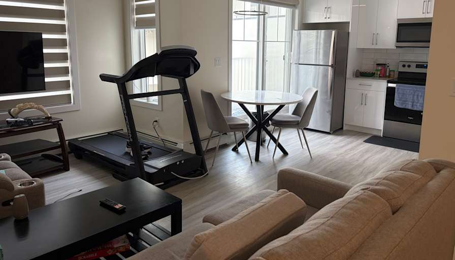 Jarod Lechadores's room