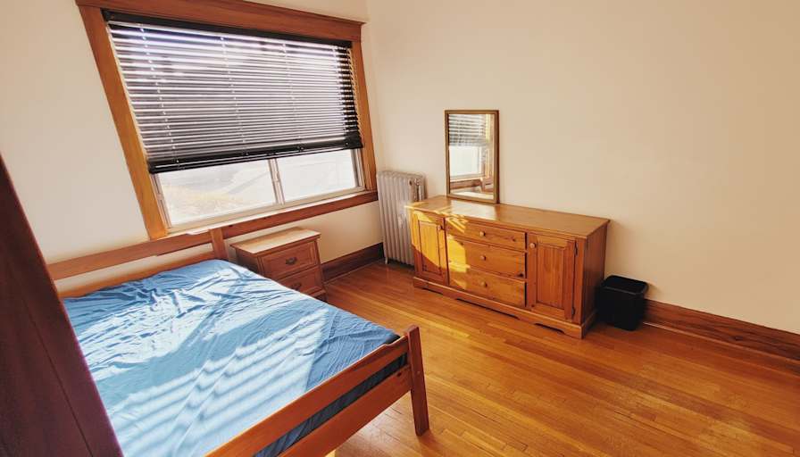 Antonio's room